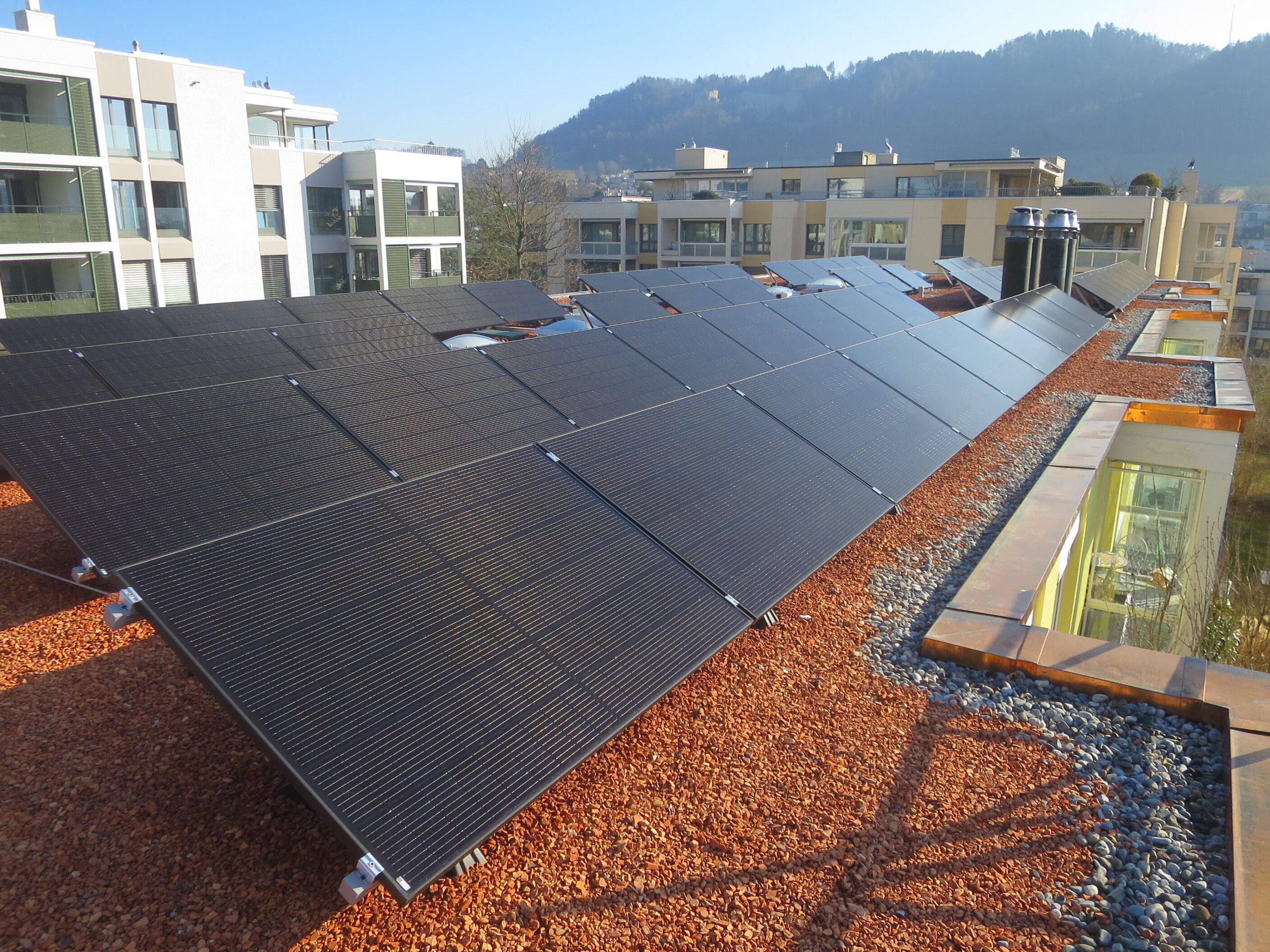 https://www.allegraplus.ch/wp-content/uploads/2022/04/Solartechnik-scaled.jpg
